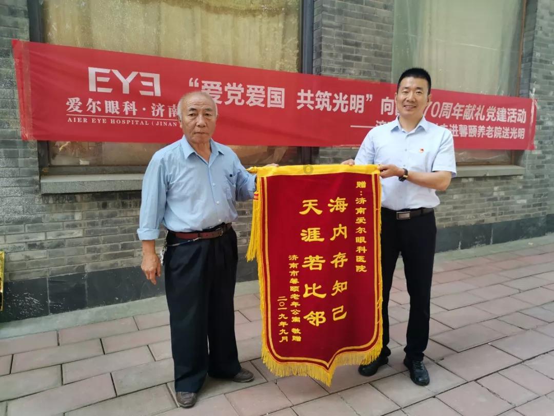 为什么中国移动天天打电话让客户换套餐?来看看这里面的“猫腻”